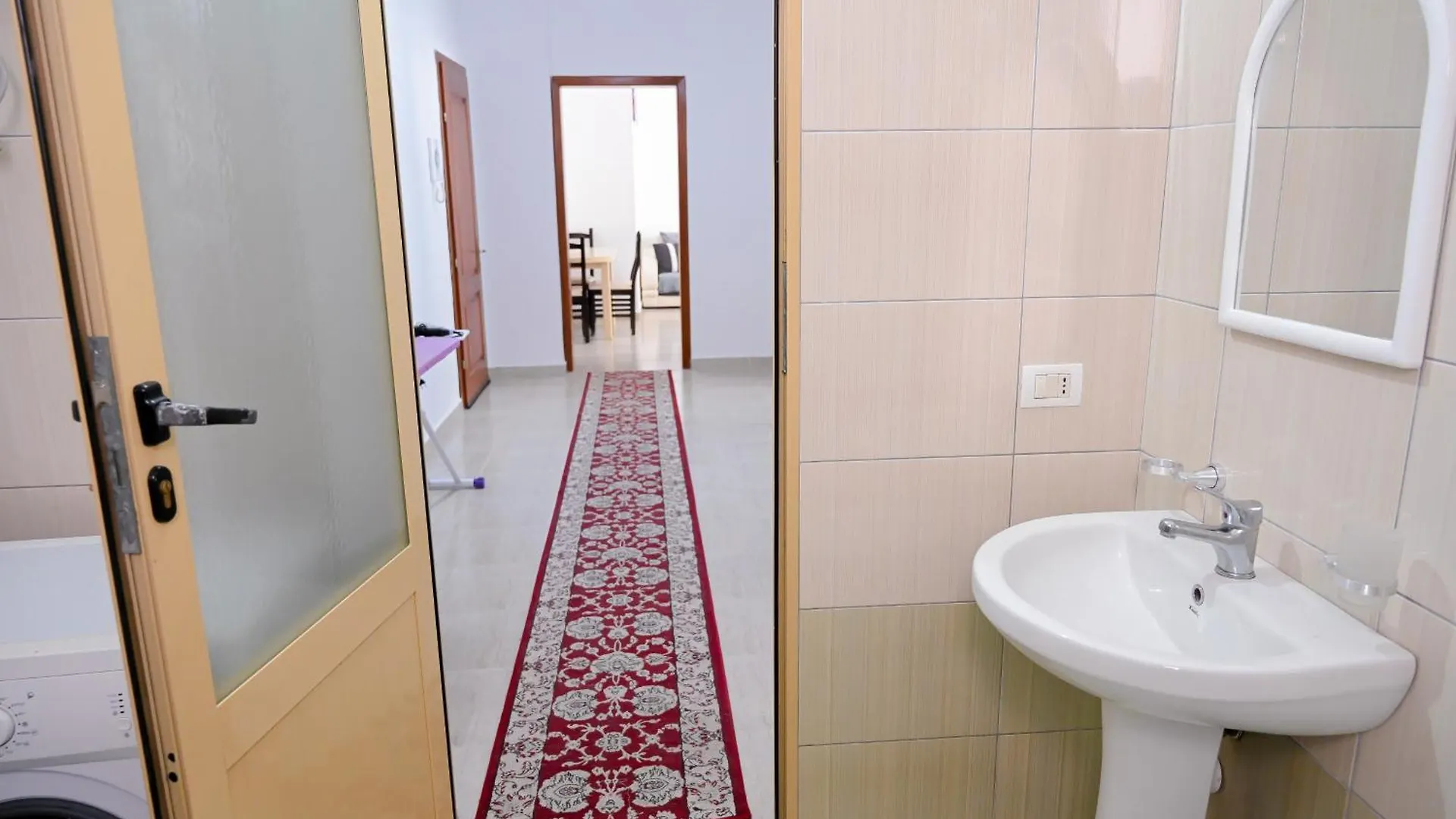 Shengjin Holidays Apartments