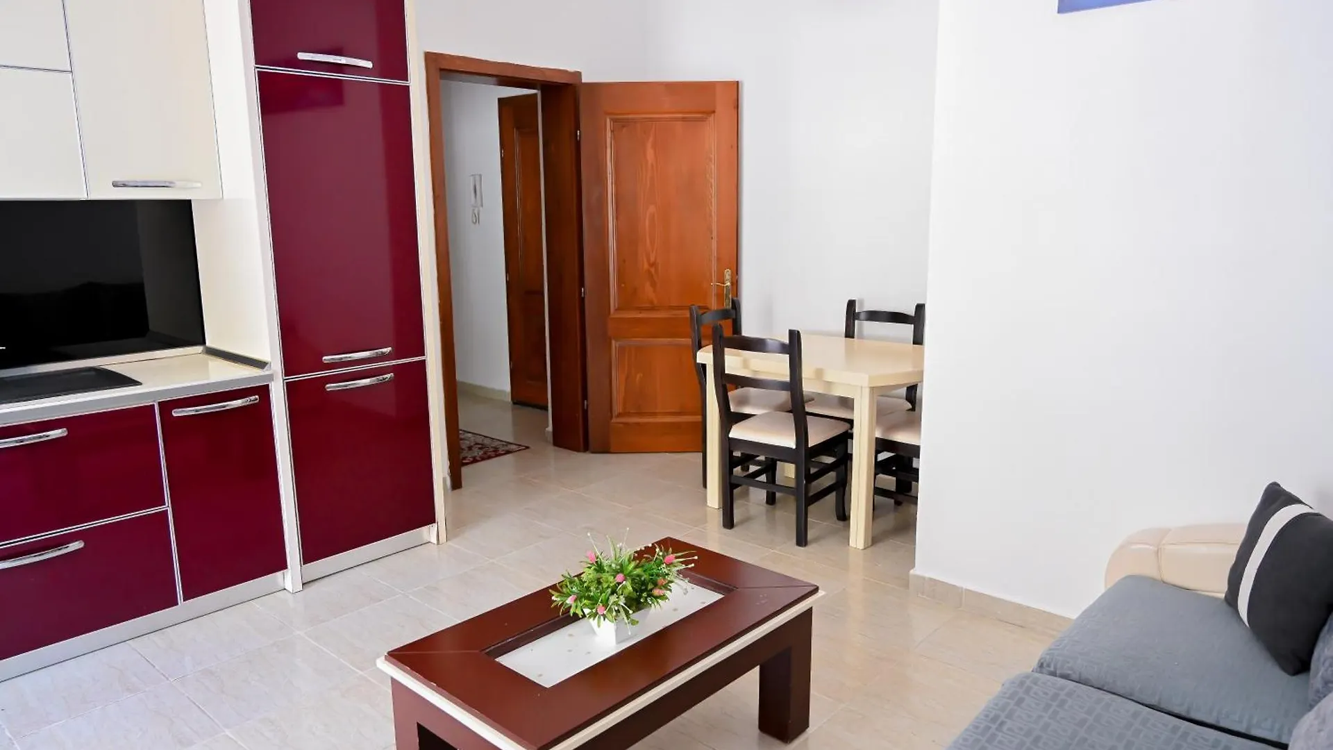 Shengjin Holidays Apartments